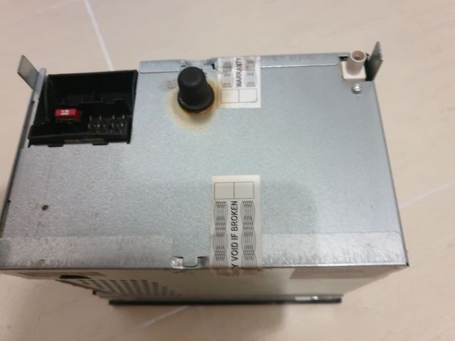 Hola se vende un radio casetofon