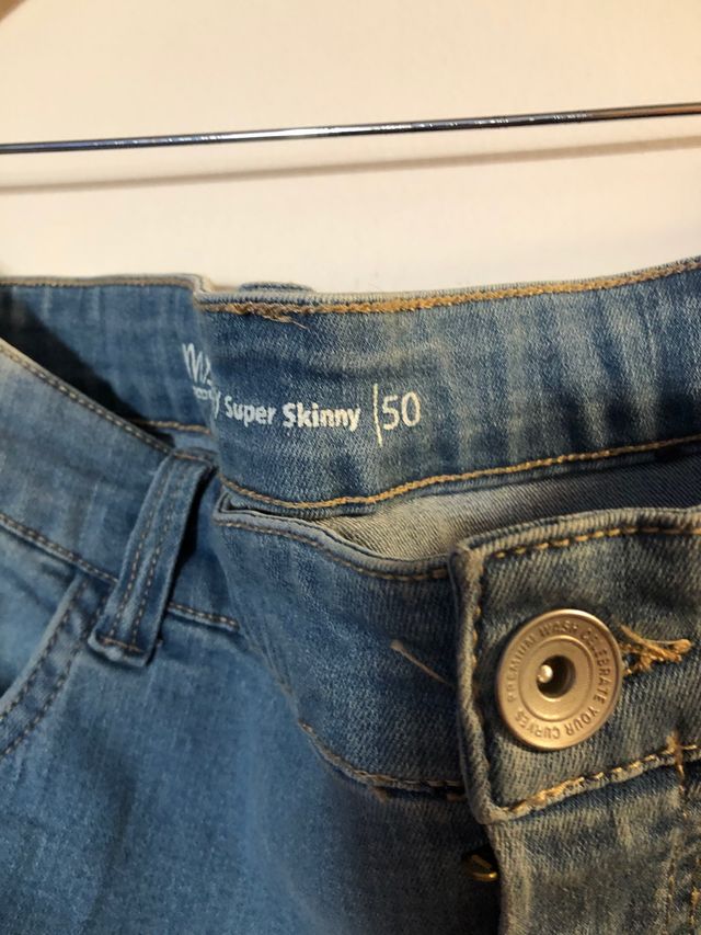 Pantalón Vaquero Elástico Talla 50.