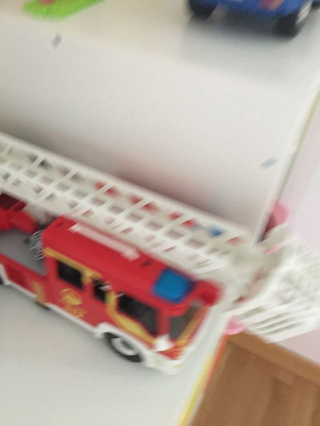 Auténtico camión de bomberos de playmobil