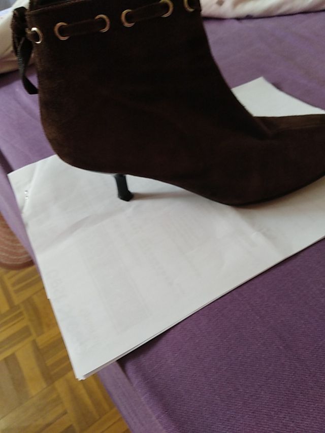 botin lotusse