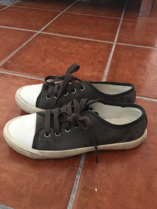 Zapatillas ante verde Bimba y Lola de segunda mano por 8 EUR en Frigiliana  en WALLAPOP