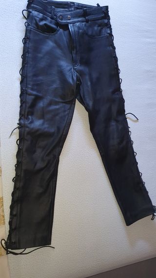 Pantalón de cuero talla 32 americana. de segunda mano por 50 EUR en  Torredembarra en WALLAPOP