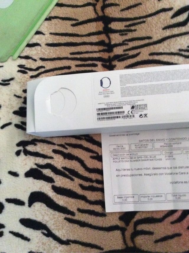 Apple Watch serie 6  de 44 mm GPS + CELLULAR