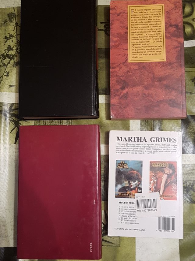 Agatha Christie. 4 libros.