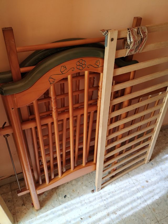 cuna madera