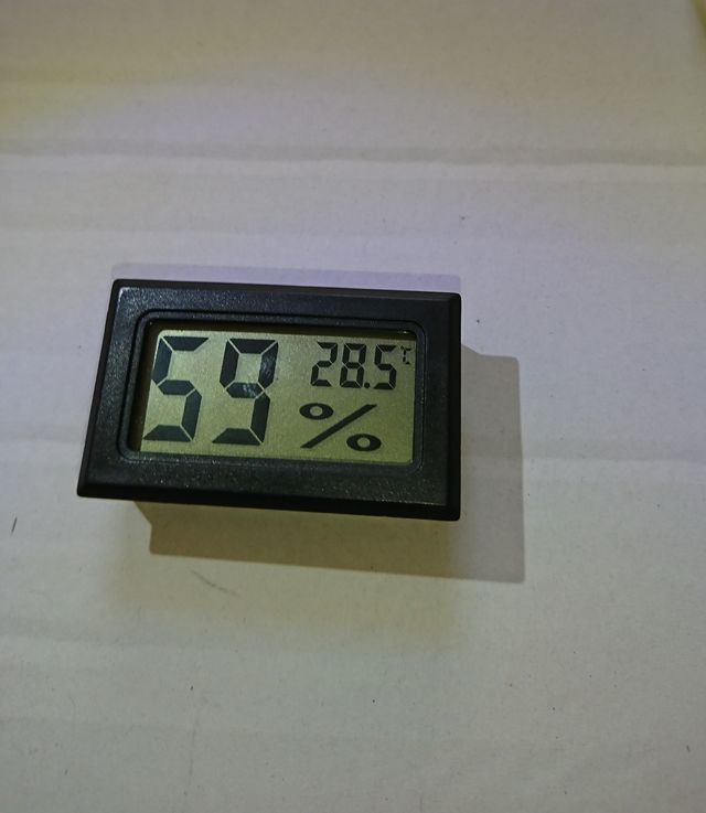 10 SENSORES DE TEMPERATURA Y HUMEDAD LCD