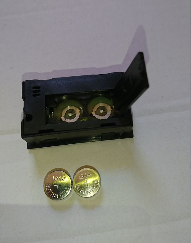 10 SENSORES DE TEMPERATURA Y HUMEDAD LCD