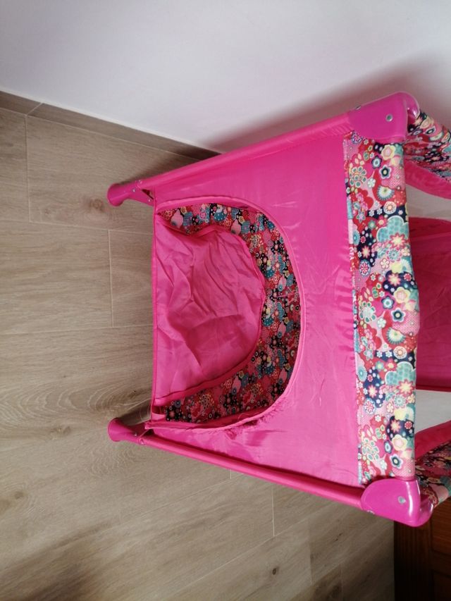 cuna de viaje tuc tuc