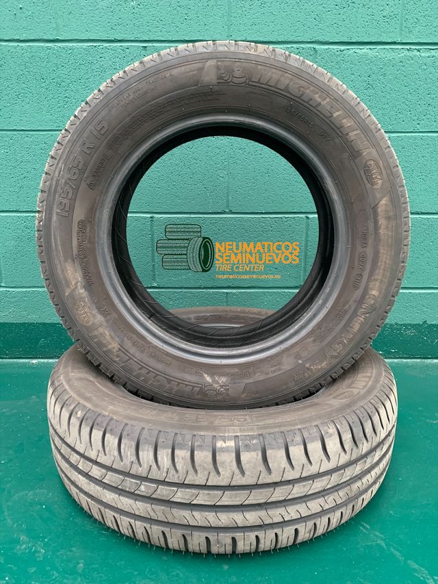 195/65 R15 V - NEUMÁTICO SEMINUEVO DE GRAN CALIDAD