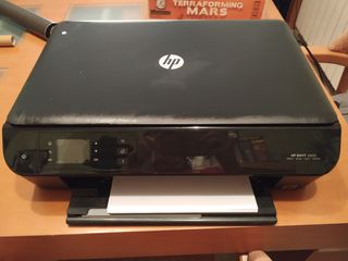 Impresora HP envy 4500 multifunción + tinta de segunda mano por 30 EUR en  Valencia en WALLAPOP