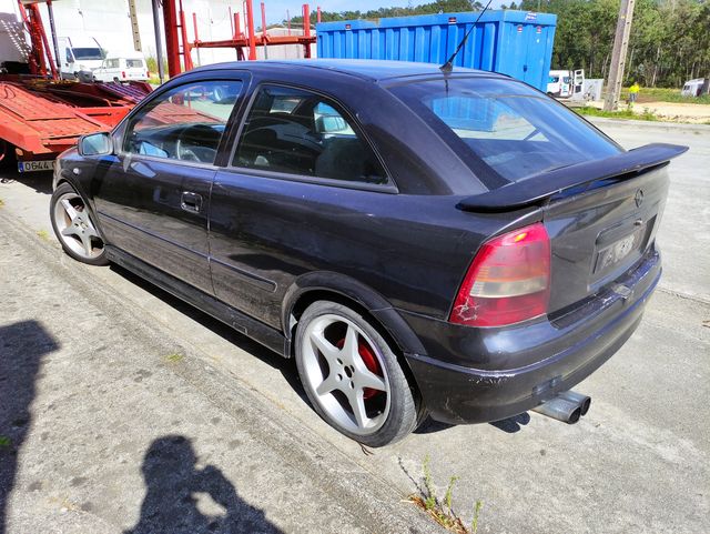 DESPIECE OPEL ASTRA G 1.7DTL de segunda mano por 1 EUR en Ponteceso en
