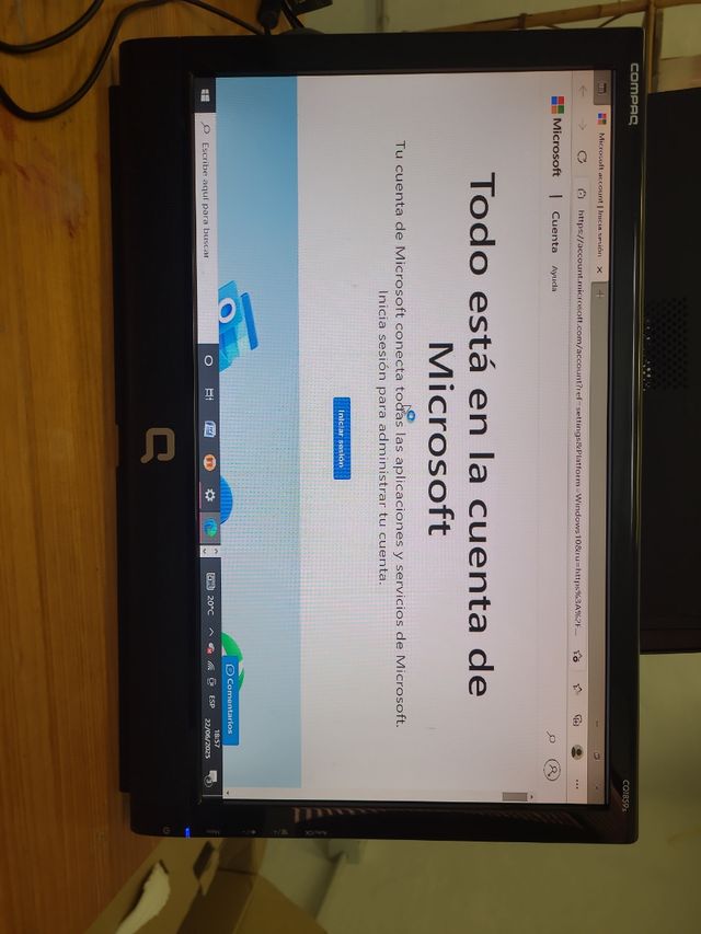 Torre de ordenador.Hp. Como nuevo. Envoltorios.