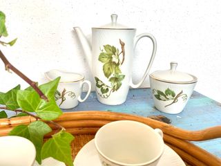 Antiguo juego de café.