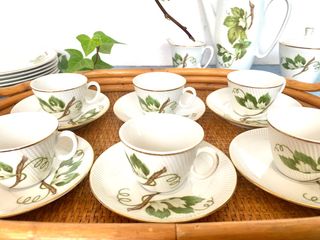 Antiguo juego de café.