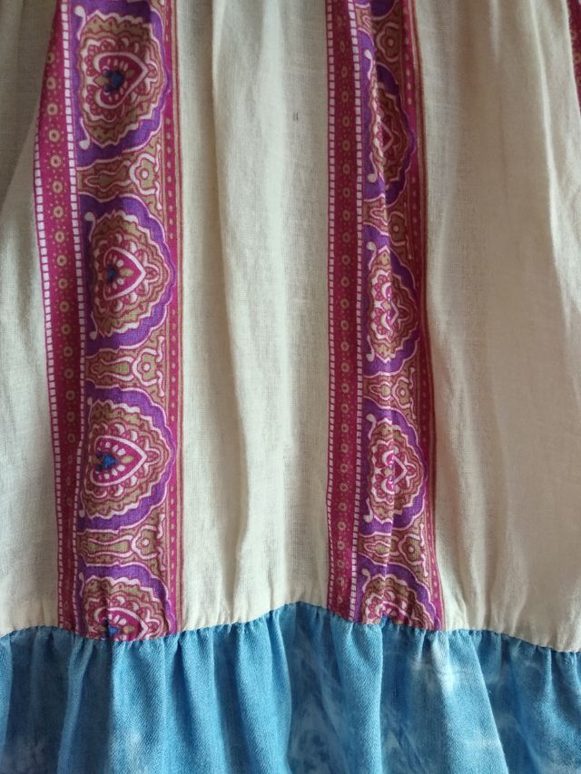 Vestido nuevo. Resto de tienda