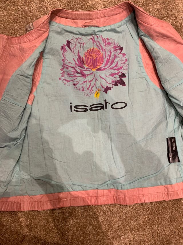 Chaleco cuero y bordados Isato