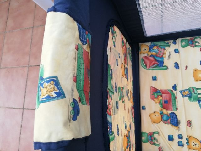 Cuna de viaje bebés marca LIDL