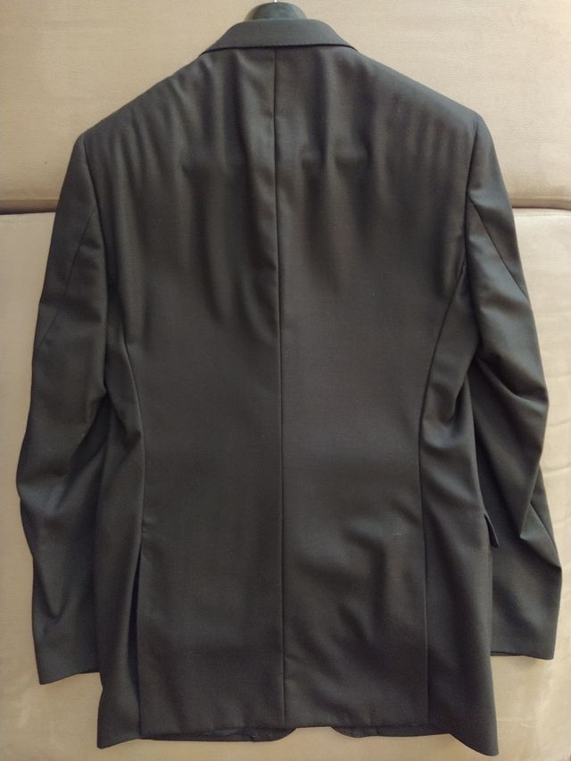 TRAJE EMIDIO TUCCI NEGRO - TALLA: 52