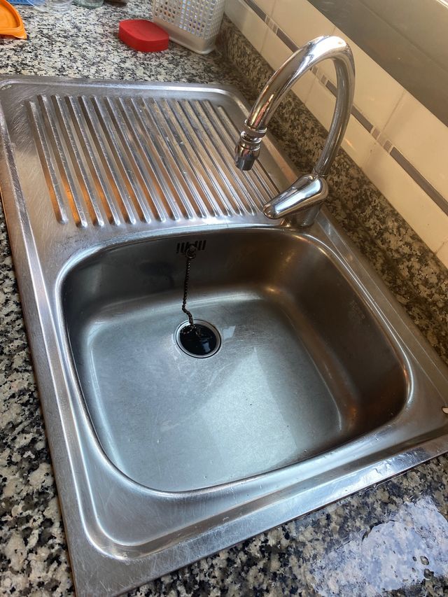 Fregadero de cocina + grifo ROCA acero inoxidable de segunda mano por