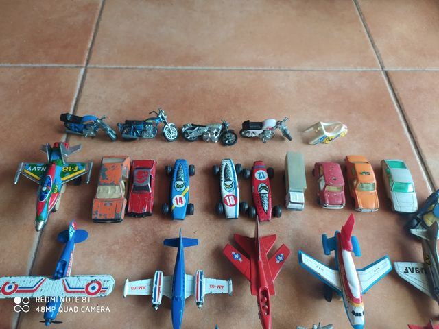 juguetes antiguos de metal