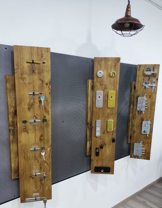 cerrajero economico 24h  699973993
