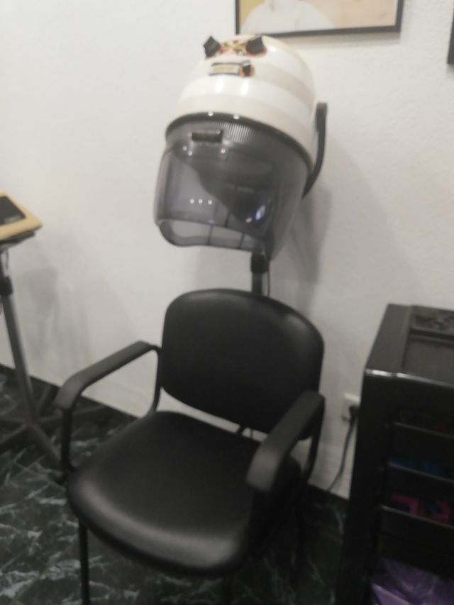 secador de peluqueria con silla
