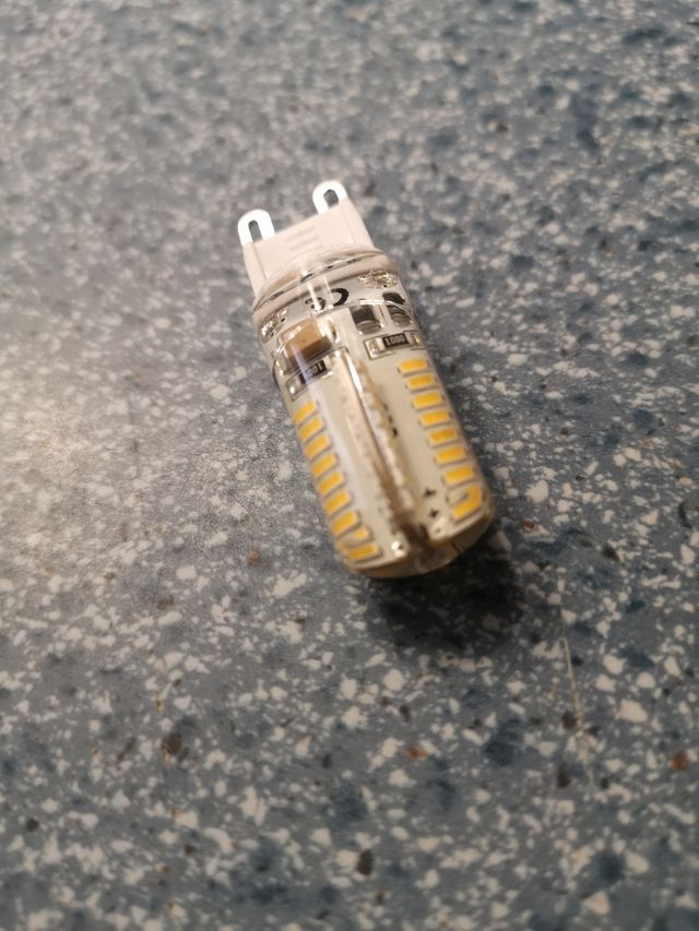 lámpara 4 focos led