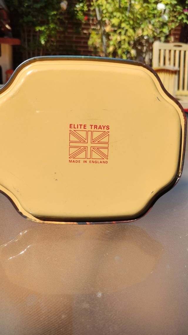 BANDEJITA ESTILO VINTAGE ELITE TRAYS. INGLATERRA