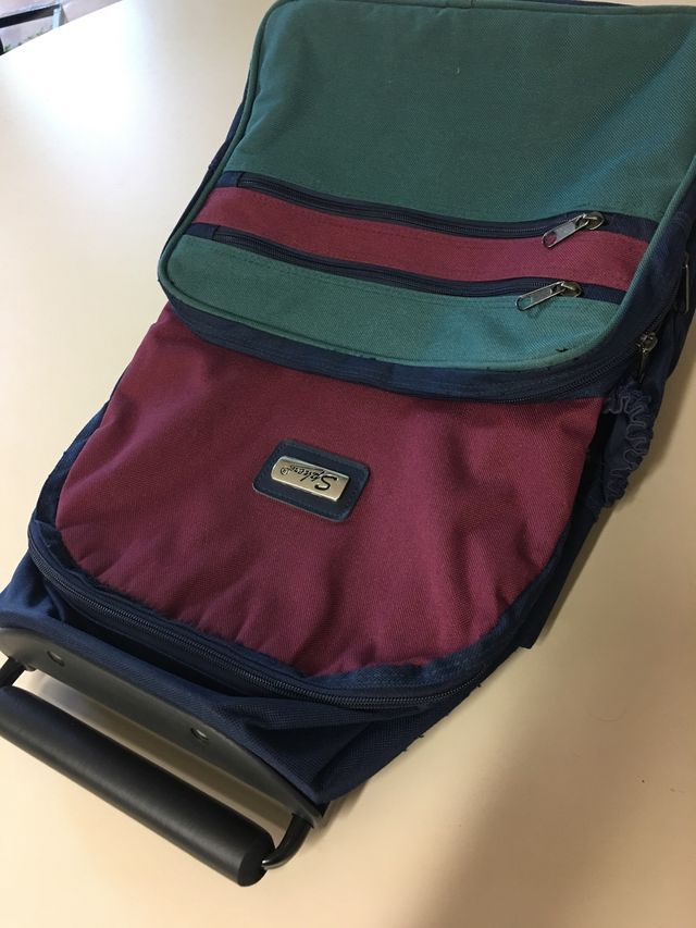 Mochila escolar con ruedas