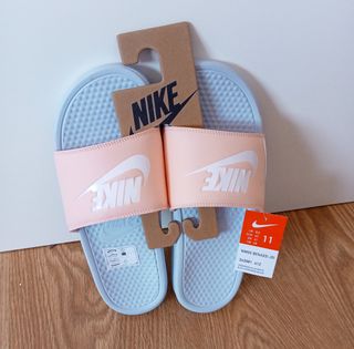 CHANCLAS NIKE UNISEX. TALLA 43 de segunda mano por 23 EUR en Alaquas en  WALLAPOP