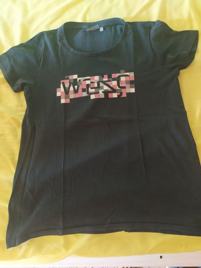Camiseta WESC