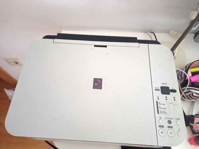 Impresora Canon mp252