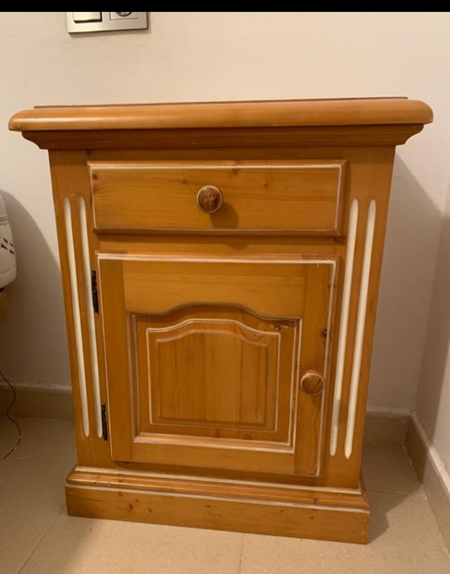 2 Cabeceros cama 90 y 2 mesitas de noche