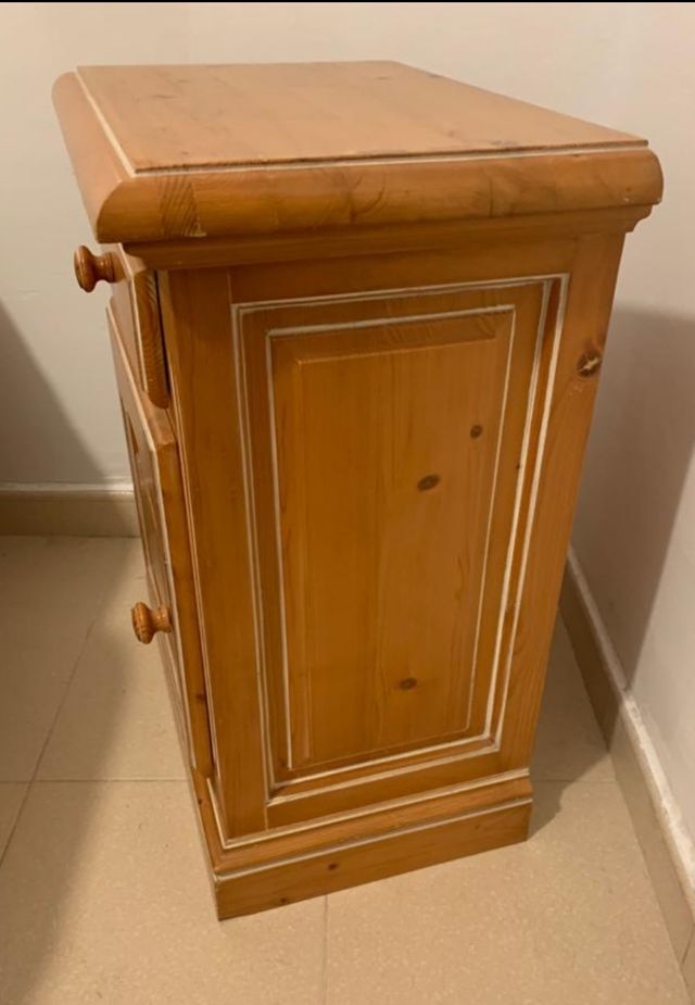 2 Cabeceros cama 90 y 2 mesitas de noche