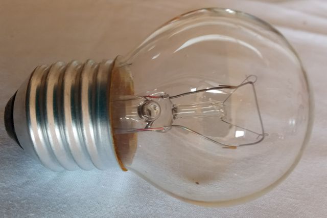 LOTE BOMBILLAS (no divisible)