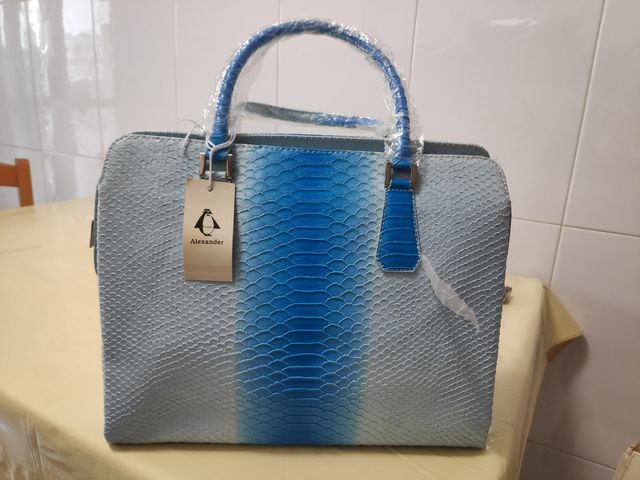 Bolso de mujer azul