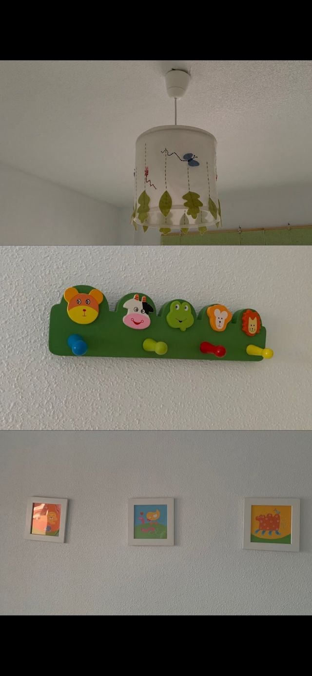 Lámpara de techo, más cuadros más percha