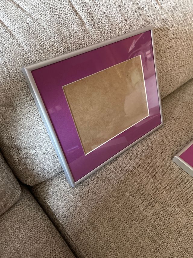 2 marcos de aluminio mate y paspartú.