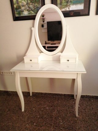 Mueble tocador de segunda mano por 60 € en Valencia en WALLAPOP