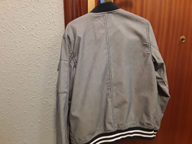 Cazadora niño T.8-9 H&M