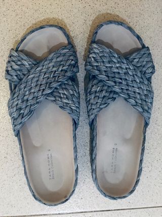 Sandalia HOMBRE, ZARA HOME de segunda mano por 18 EUR en Valencia en  WALLAPOP