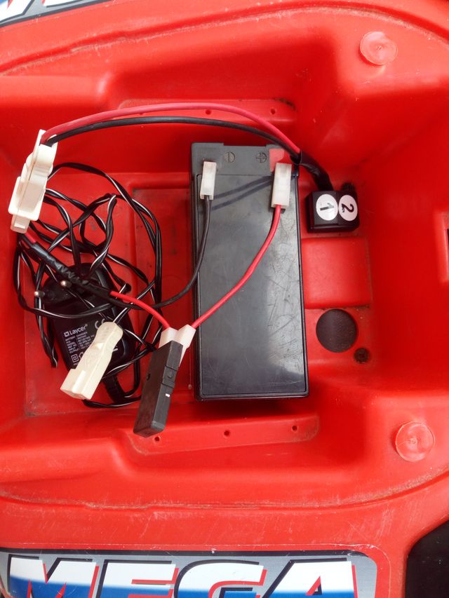 Quad eléctrico para niños