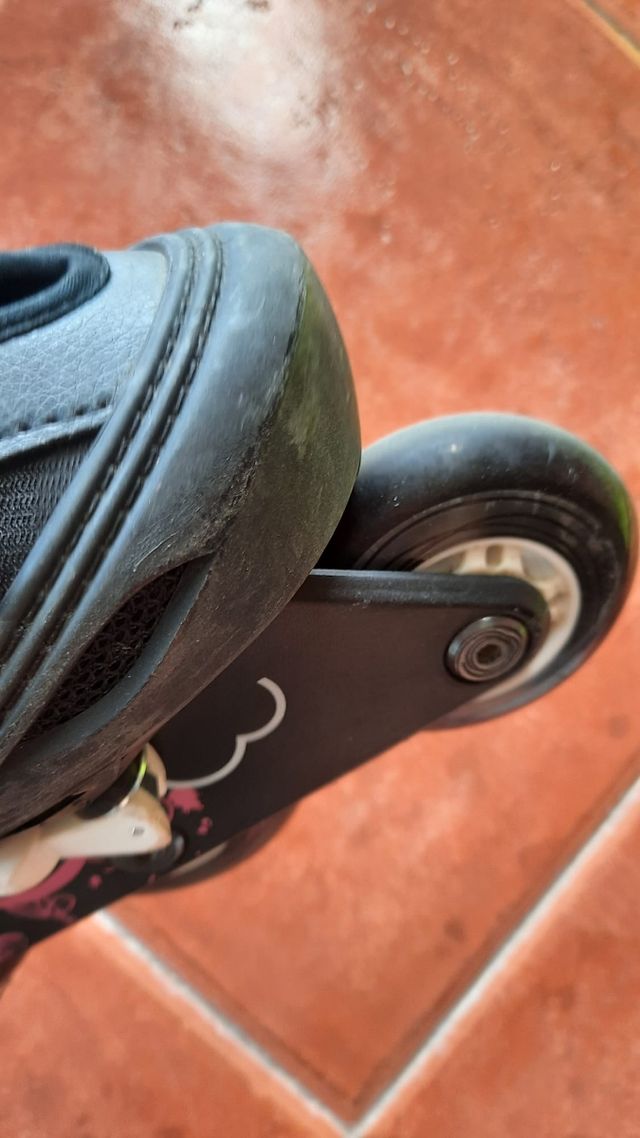 patines en línea talla 32-34, con complementos