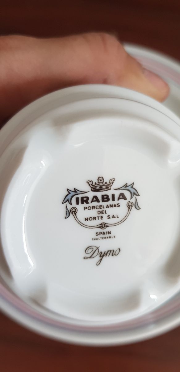 Juego de café porcelana. 6 tazas.NUEVO