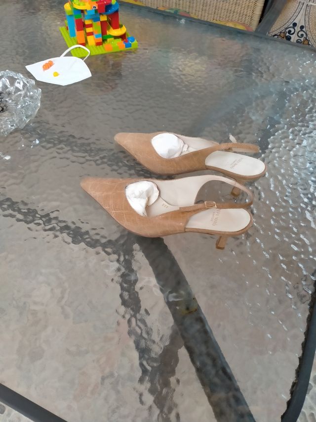 Zapatos de piel marca Pepe Varó