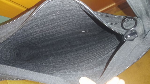 Bolso bandolera nuevo de cremalleras