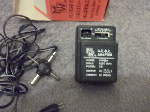 TRANSFORMADOR UNIVERSAL AC/DC