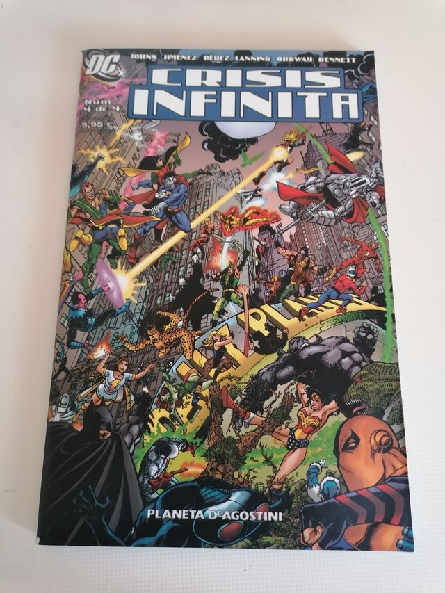 CRISIS INFINTA 4 - DC