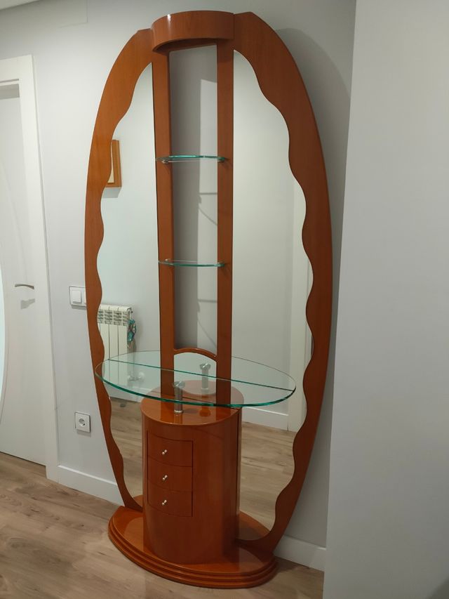 Recibidor con espejo