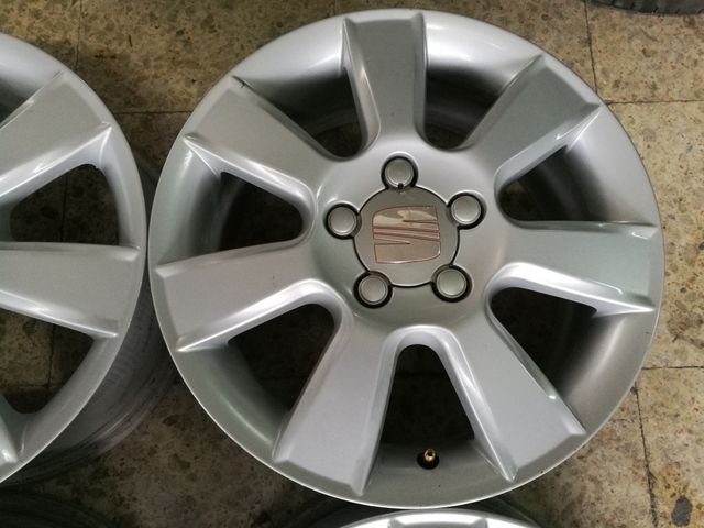 LLANTAS SEAT LEON 16